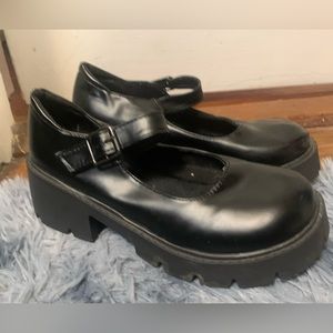 really cute platform mary janes